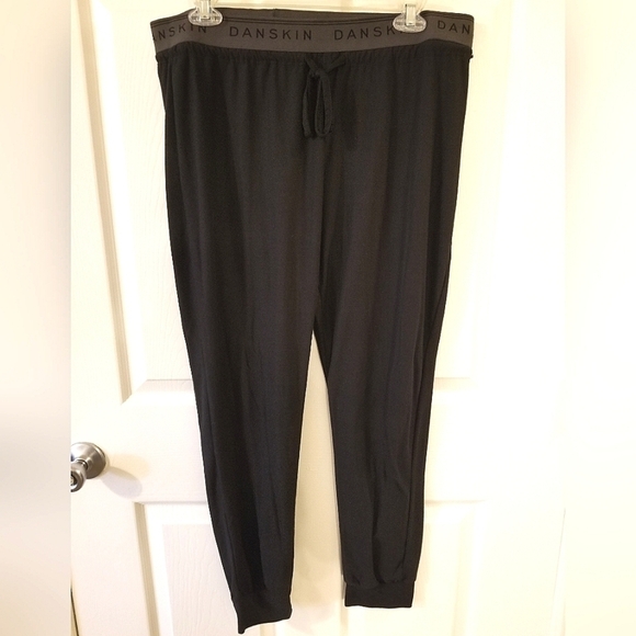 Danskin Joggers - Picture 1 of 5